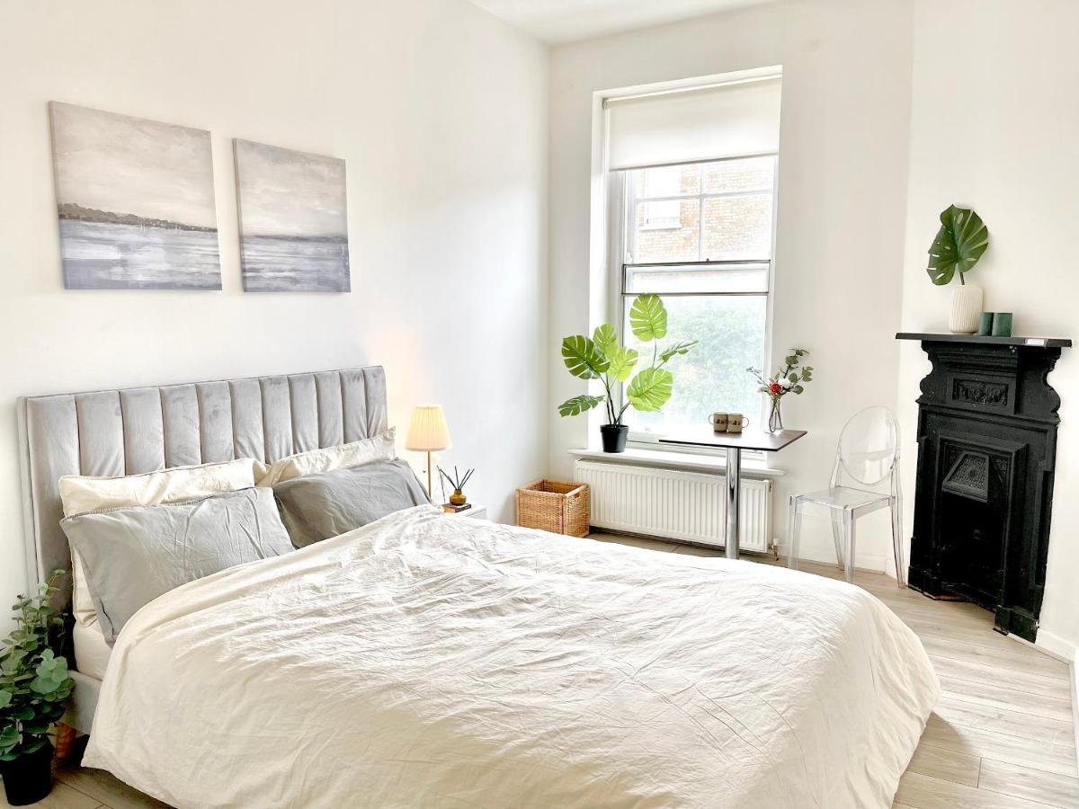 לונדון Archway Station Big Bedroom Flat מראה חיצוני תמונה
