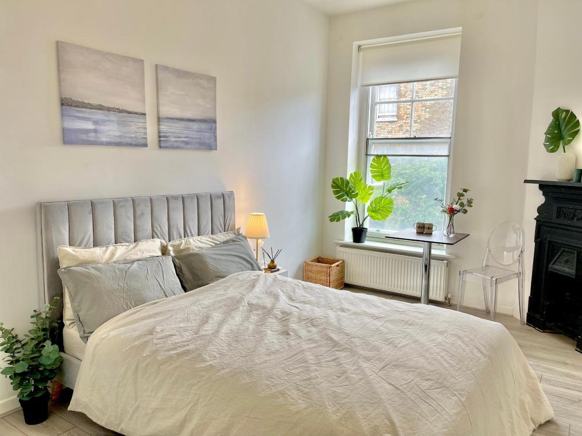 לונדון Archway Station Big Bedroom Flat מראה חיצוני תמונה
